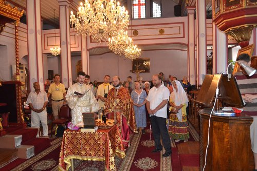 Sfinţii Martiri Brâncoveni sărbătoriţi la ctitoria lor din Constantinopol