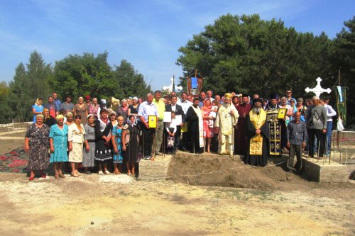 Piatră de temelie pentru o nouă biserică în Basarabia