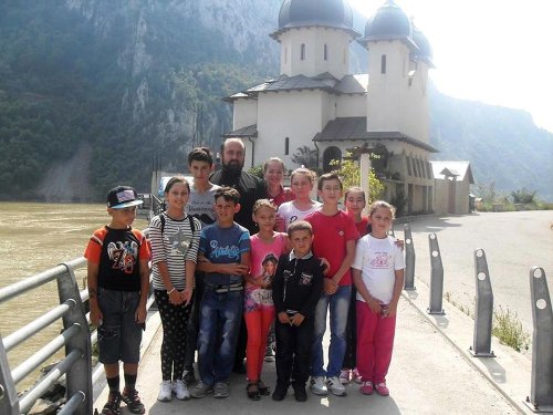 Sfârşit de vacanţă la Centrul de tineret „Timotheos“ din Bozovici
