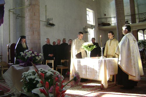 Conferinţe preoţeşti de toamnă în protopopiatele Gherla şi Dej