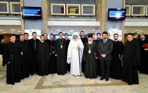 Grupul psaltic Anastasis din Bucureşti a câştigat marele premiu