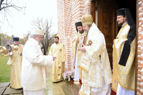 Patriarhul României, la hramul istoric al Mănăstirii Snagov