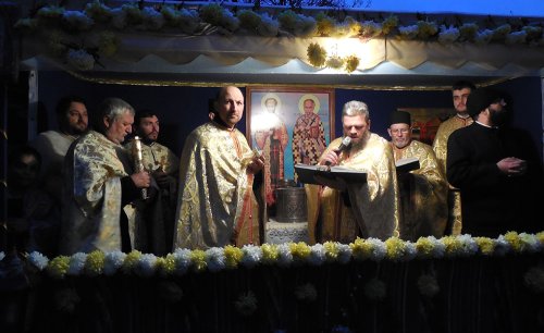 Atmosferă de binecuvântare la hramul Bisericii Vovidenia din municipiul Botoşani