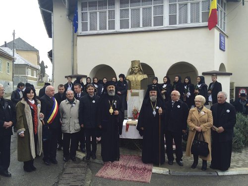 Mitropolitul Nicolae Mladin, omagiat la Abrud