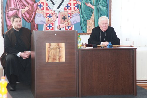 Şedinţă de lucru cu preoţii din Protopopiatul Avrig