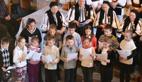 Concert dedicat mamei, în scop filantropic, la Slimnic