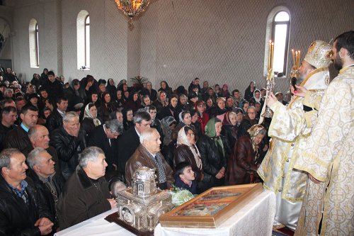 Slujire arhierească în Parohia Matca 5, Galaţi