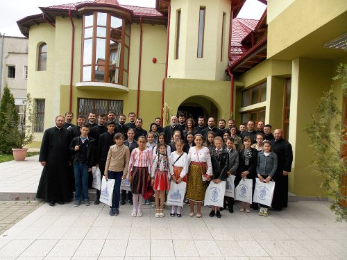 Concursul de proiecte filantropice pentru tineri în Arhiepiscopia Târgoviştei