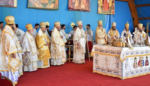 Întreită sărbătoare de hramul istoric al Catedralei Patriarhale