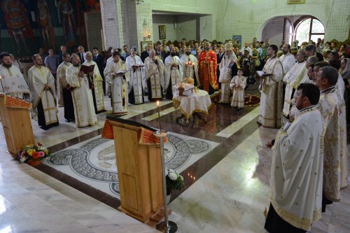 Vecernie arhierească în Biserica „Sfântul Iulian din Tars“