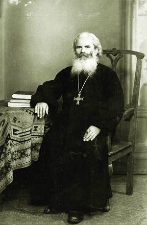 40 de ani de la trecerea la Domnul a Părintelui Nicodim Măndiţă