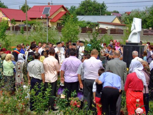 Patriarhul Teoctist, omagiat în comuna Victoria