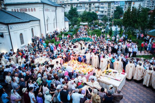 Comuniune prin rugăciune la Biserica „Sfântul Ioan“ din Bacău