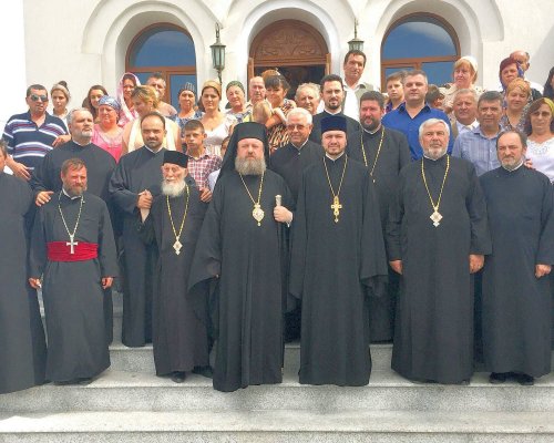 Slujiri arhiereşti în Arhiepiscopia Bucureştilor