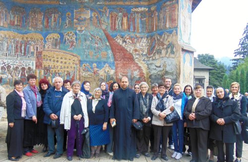 Pelerini clujeni la mănăstirile din Moldova
