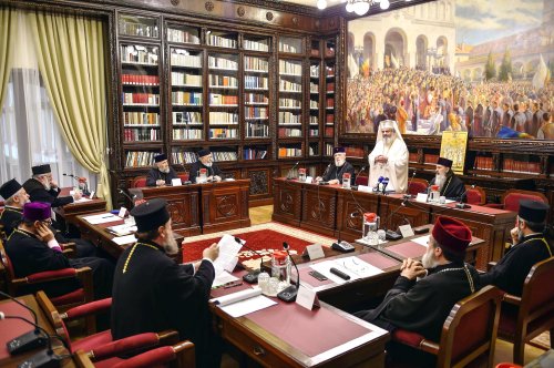 Ședință a Sinodului mitropolitan
