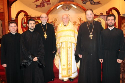 Prima Liturghie în limba română la Facultatea de Teologie Ortodoxă „Sfântul Vladimir” din New York