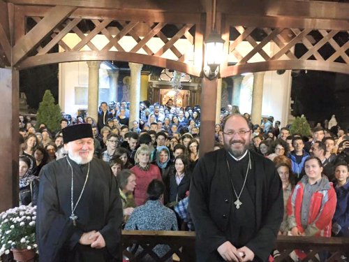 Părintele Constantin Necula a conferențiat la Biserica Icoanei din Capitală 