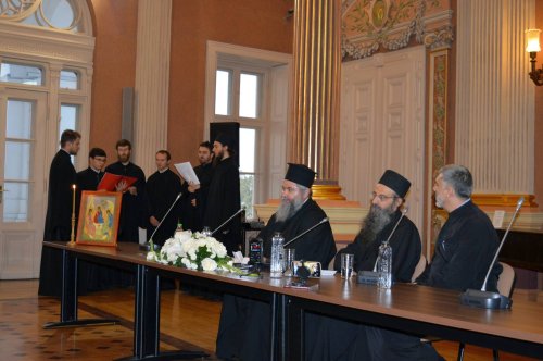 Macarie Simonopetritul a conferenţiat la Arad