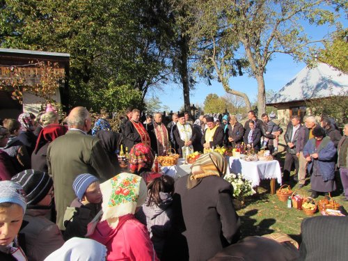 Rugăciuni de mulţumire în Parohia Bărcu - Goşmani