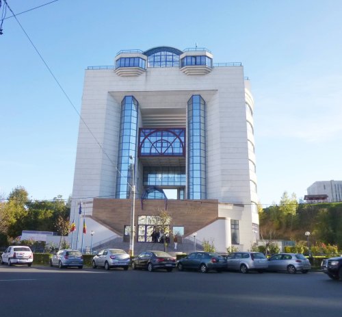 Teme la Biblioteca judeţeană clujeană