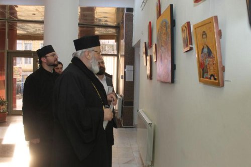Evenimente dedicate picturii religioase în Argeş