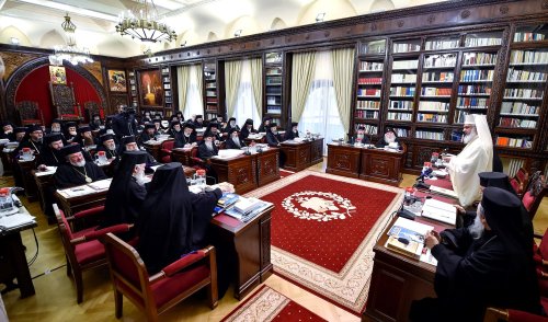 Hotărâri ale Sfântului Sinod luate în cadrul şedinţei de lucru din 14 ianuarie 2016