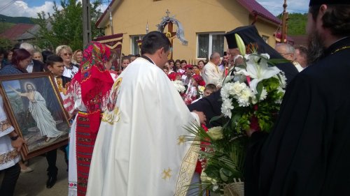 Sfinţire la Dumbrăveni, Beclean