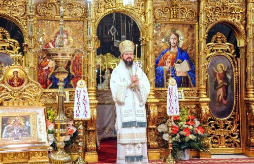 Slujire arhierească la Catedrala Patriarhală în a doua duminică după Paşti