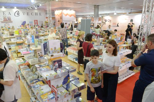 Vânzări de carte cu 10% mai mari la Bookfest 2016