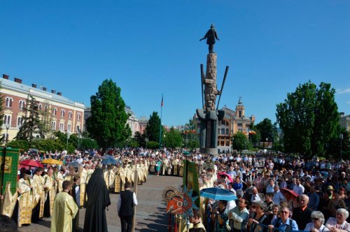 Procesiune de Rusalii în centrul municipiului Cluj-Napoca