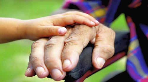 Program naţional de îngrijire  a bătrânilor din cămine