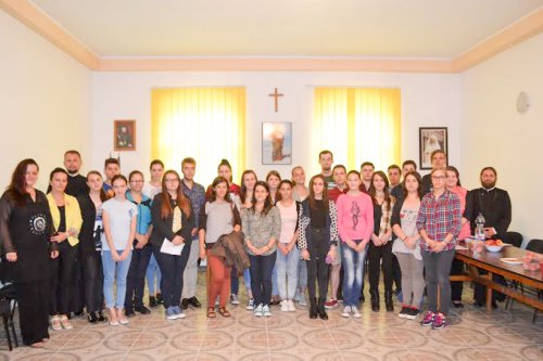Întâlnire a tinerilor din Episcopia Caransebeșului