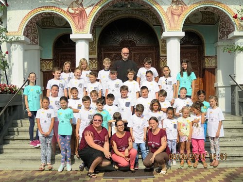 Școli de vară pentru copiii din Arhiepiscopia Albei