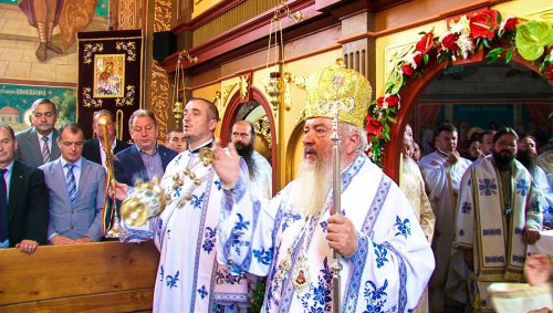 Biserica din parohia năsăudeană Coşbuc a fost resfinţită