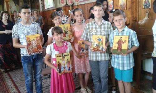 Program catehetic și activități cu tinerii la Hamba