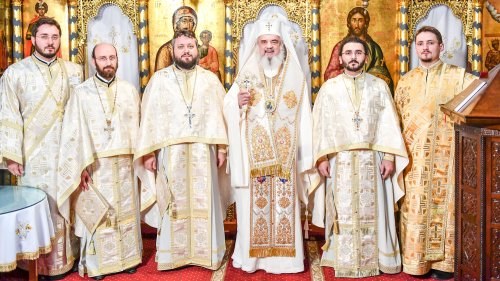 Sfânta Parascheva, sărbătorită la Reşedinţa Patriarhală