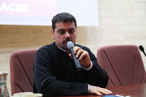 Diaconul Sorin Mihalache a conferențiat la Sibiu