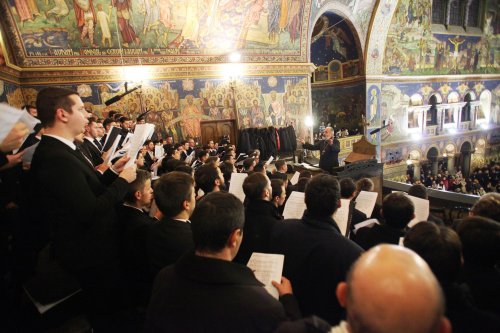 Studenții teologi de la Sibiu au colindat în Catedrala mitropolitană