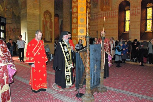 Slujba Canonului cel Mare la Catedrala Mitropolitană din Craiova