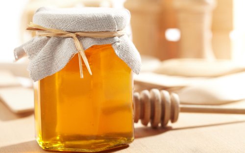 Mierea și uleiul de rapiță au proprietăți curative impresionante