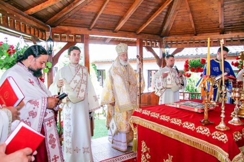Duminica Tuturor Sfinților în Muntenia și Dobrogea