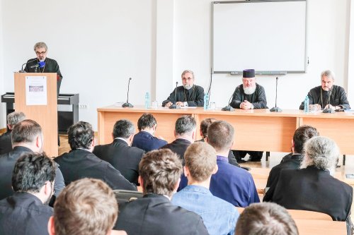 Seminar pe tema Sinodului din Creta