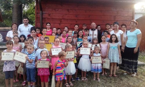 Școala de vară în Parohia Mociu, județul Cluj