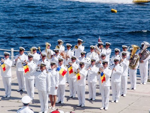 Spectacolul naval al anului de pe faleza Cazinoului Constanța