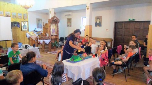Școală de vară pentru 70 de copii în localitatea clujeană Florești