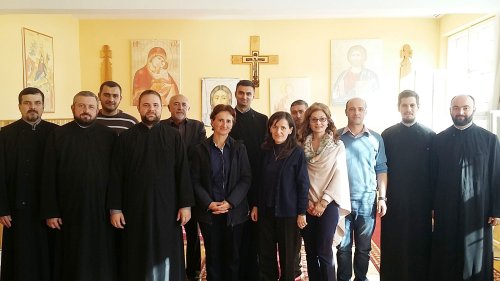 Întâlnirea preoţilor cu profesorii de religie din zona Huedin