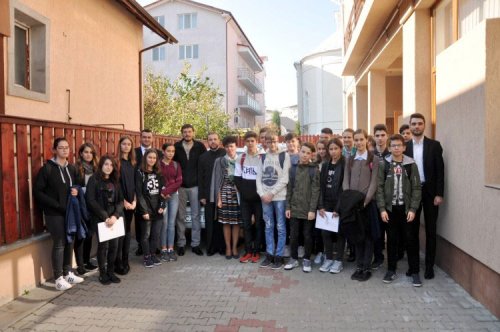 „Primii pași pentru realizarea unui proiect web”, eveniment pentru tineri, găzduit de Asociația Filantropia Ortodoxă Dej
