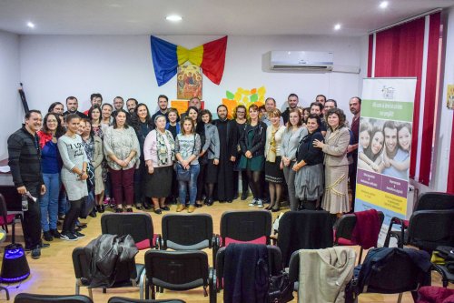 Proiectul „Școala Familiei” a fost lansat la Reșița