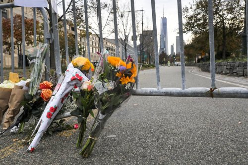 Apel la rugăciune pentru victimele atacului terorist de la New York